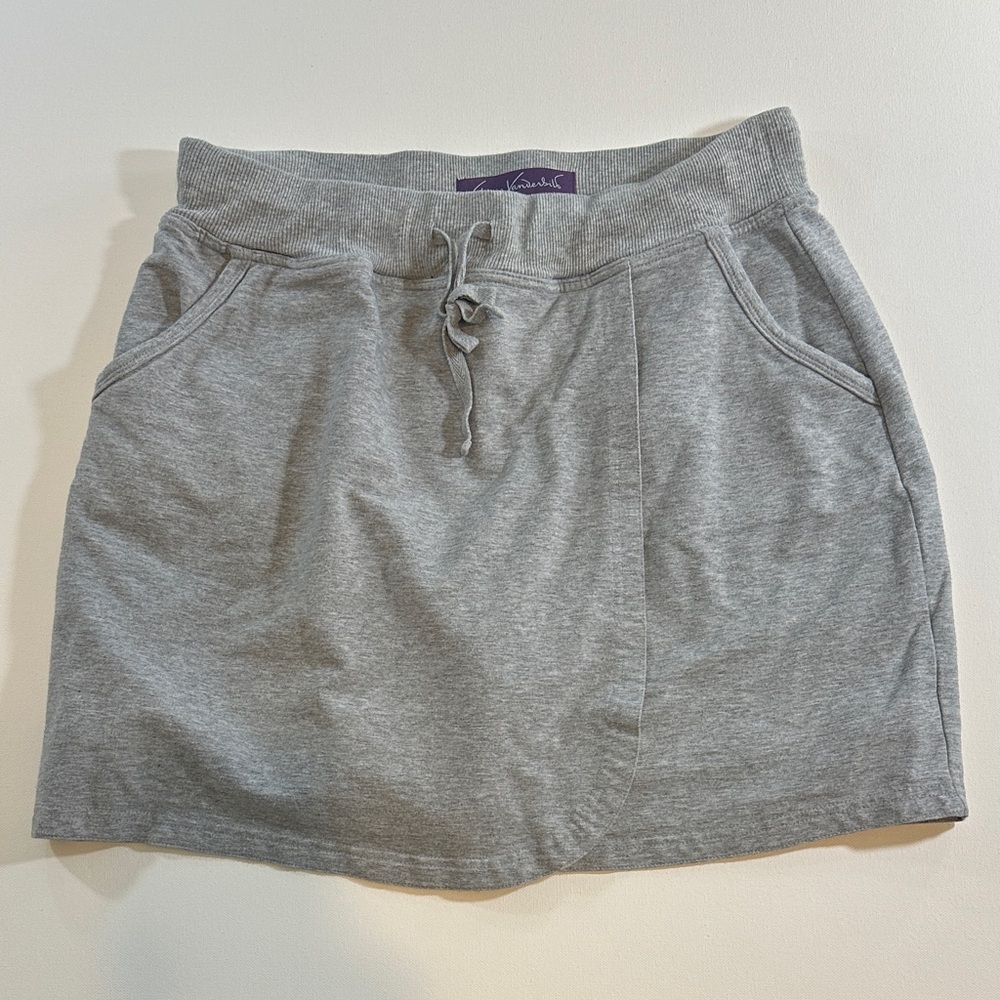 Gloria Vanderbilt Gray Knit Skort Size M